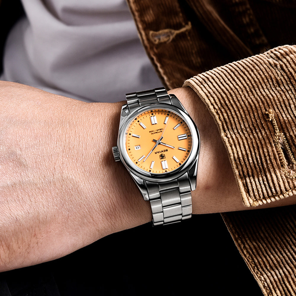 Modern Minimalist Automatic Diver Watch