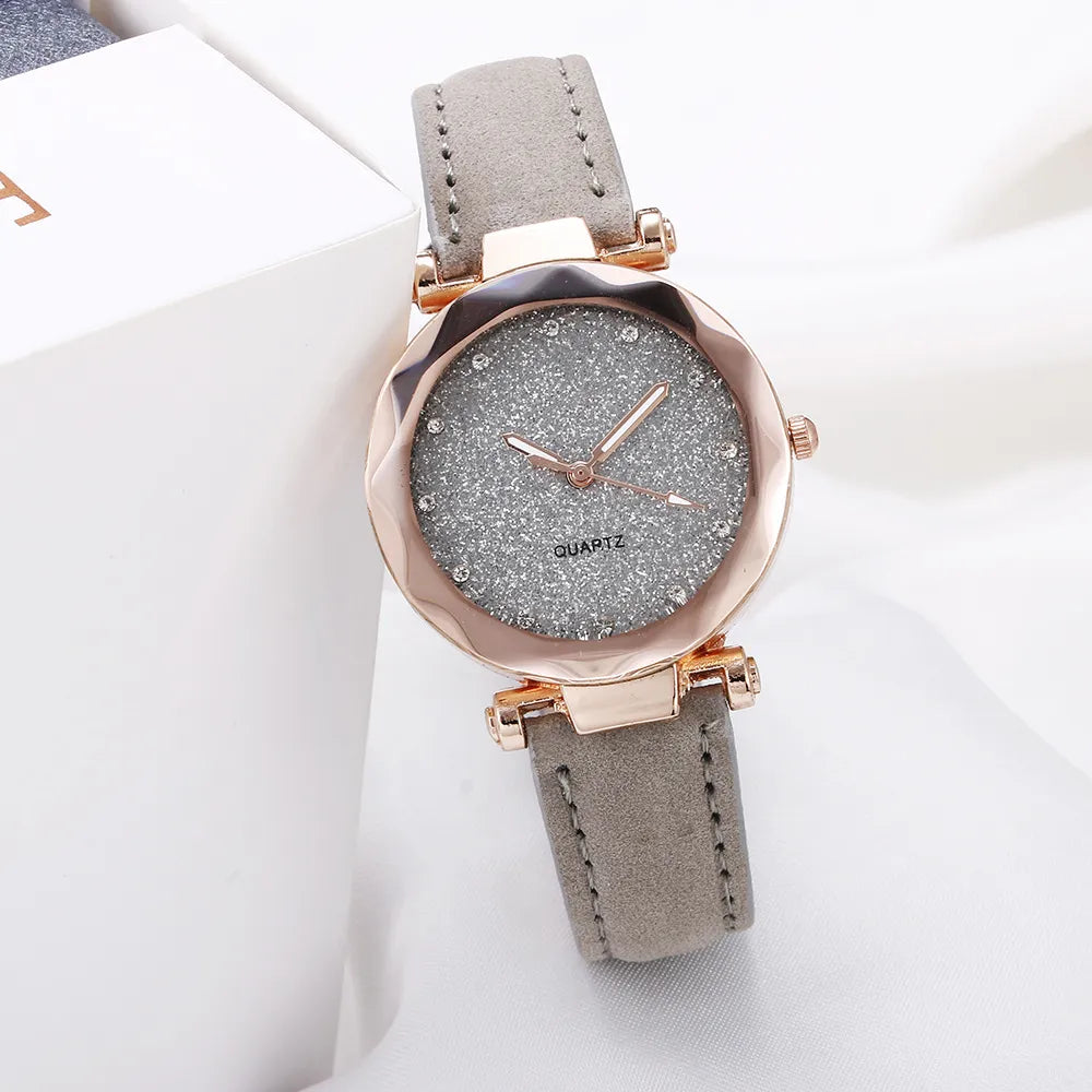 Montre moderne chic en strass