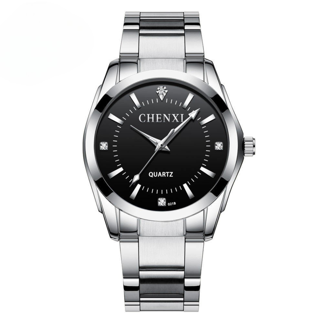 Montre décontractée de luxe à la mode